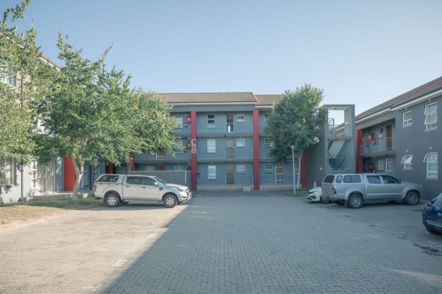 2 Bedroom Property for Sale in Buh Rein Estate Western Cape